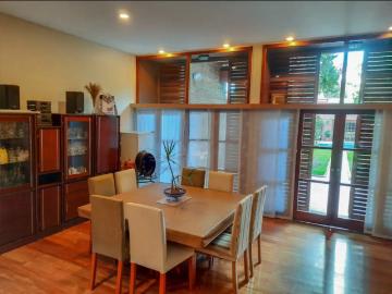 Casa Venta 3 dormitorios 40 años, 505m2, 3 cocheras, Monasterio 700, Vicente Lopez Vias / Maipu, Zona Norte | Inmuebles Clarín