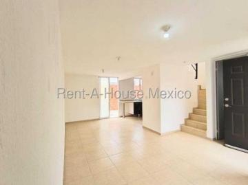 Casa venta 3 recámaras en Paseos del Pedregal, Querétaro