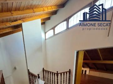 Casa Venta 4 ambientes, 207m2, 2 cocheras, Sarmiento 1700, General San Martin, Zona Norte | Inmuebles Clarín