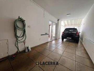 Casa Venta 4 ambientes 45 años, 140m2, 2 cocheras, Intendente Ballester 3400, Villa Ballester | Inmuebles Clarín
