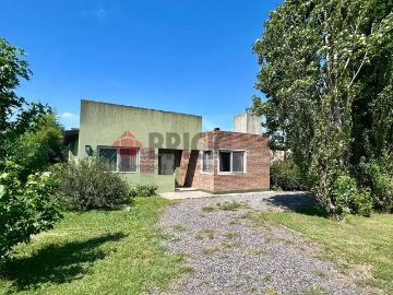 Casa Venta 4 ambientes 6 años, 126m2, 2 cocheras, B Lomas San Francisco, Lujan | Inmuebles Clarín