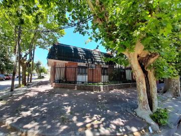 Casa Venta 5 ambientes, Ituzaingo 2100, General San Martin, Zona Norte | Inmuebles Clarín