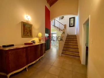 Casa Venta 5 ambientes 15 años, con balcón, 2 cocheras, Barrio, San Isidro Labrador | Inmuebles Clarín