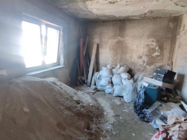 CASA/ VILA, 91 mp utili, 170 mp teren, Zona Schei