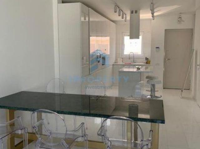 Casa/ Vila in PIPERA Zona Matei Milo. 2 dormitoare cu baie, 2 locur