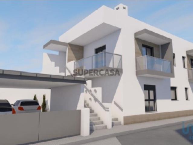 Casa / Villa em Maceira de 205,00 m²