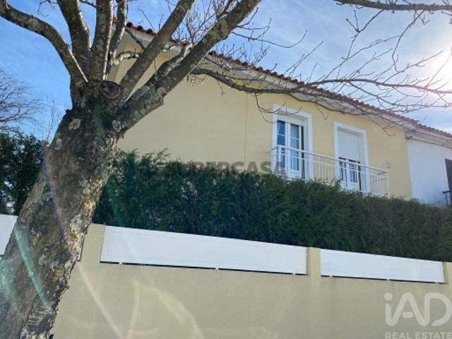 Casa / Villa em Ramalde de 131 m²