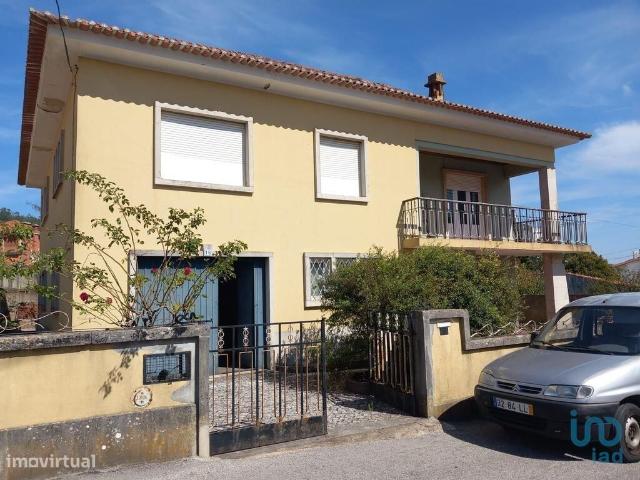 Casa / Villa T4 em Mira de Aire de 468,00 m2