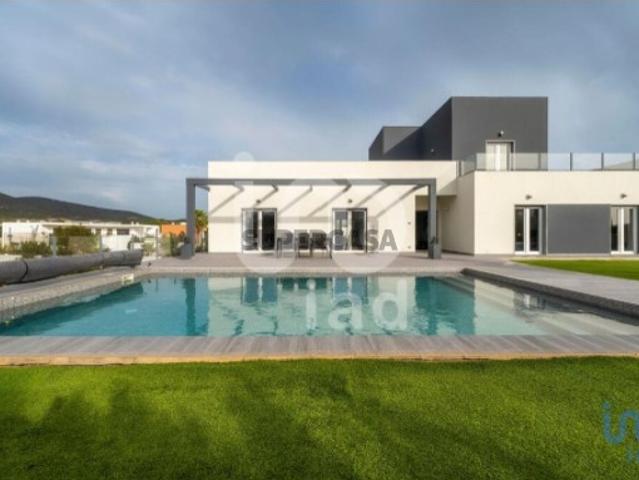 Casa / Villa T4 em Olhão de 518,00 m²