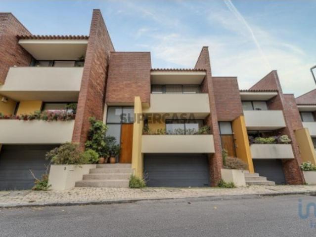 Casa / Villa T4 em Nogueiró E Tenões de 300,00 m²