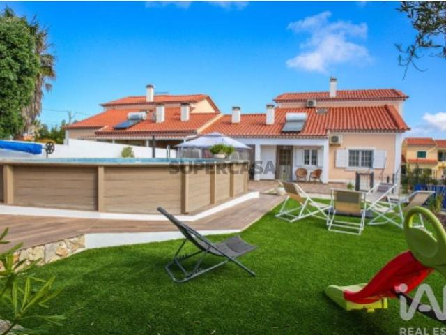 Casa / Villa T4 em A dos Cunhados e Maceira de 167 m²