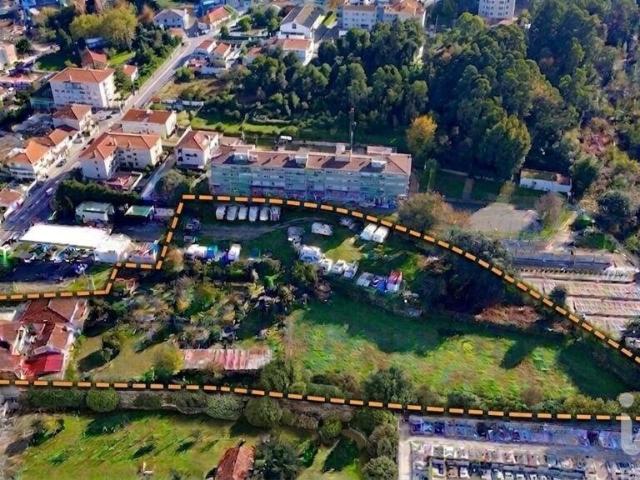 Casa / Villa T4 em Águas Santas de 400 m² 400m² Cidade da Maia