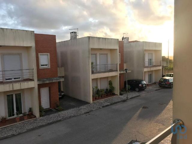 Casa / Villa T4 em Alcobaça e Vestiaria de 150,00 m²