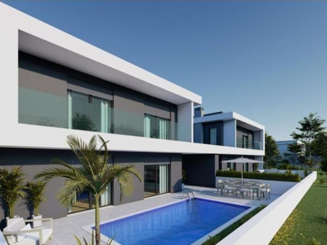 Casa / Villa T4 em Amora de 198,00 m² 198m² Amora
