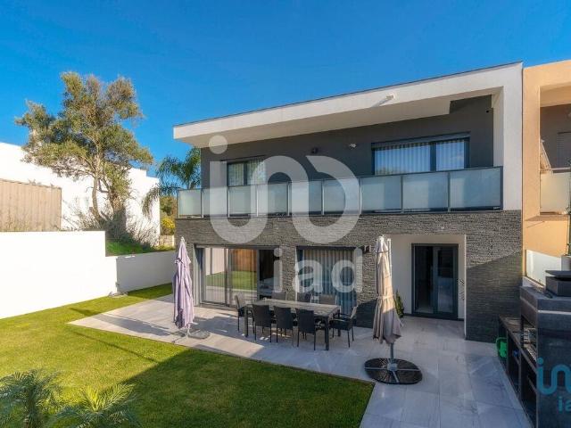 Casa / Villa T4 em Conceição e Estoi de 307,00 m²
