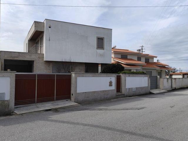 Casa / Villa T4 em Esposende, Marinhas e Gandra de 282,00 m² 282m² Esposende, Marinhas e Gandra
