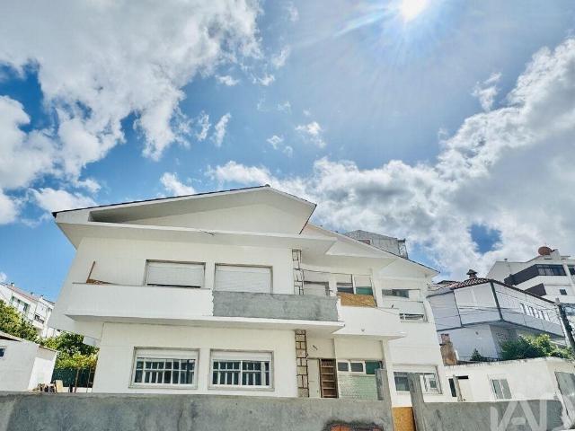 Casa / Villa T4 em Laranjeiro e Feijó de 210 m² 210m² Almada, Cova da Piedade, Pragal e Cacilhas