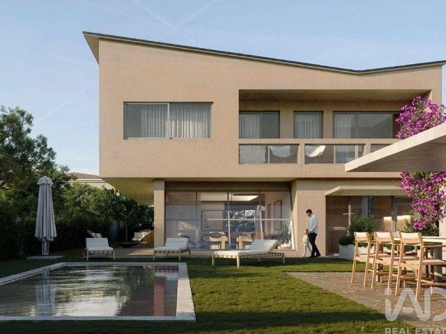 Casa / Villa T4 em Lordelo do Ouro e Massarelos de 390 m² 390m² Porto