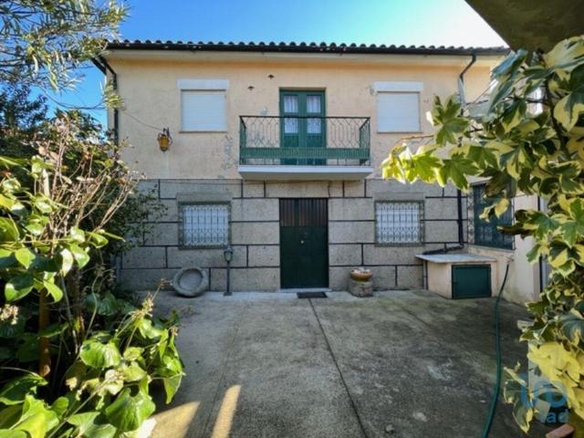 Casa / Villa T4 em Penas Roias de 170,00 m² 170m² Vila De Ala