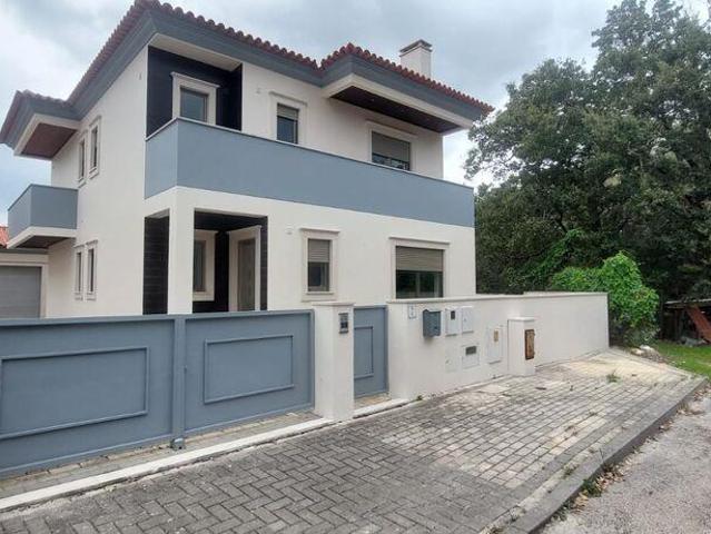 Casa / Villa T4 em Porto de Mós São João Baptista e São Pe. 230m² Porto De Mós São Pedro