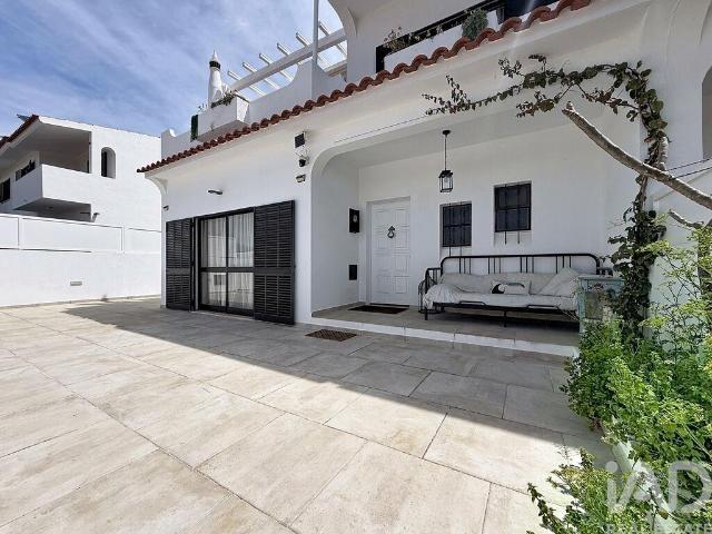 Casa / Villa T4 em Quelfes de 153 m²