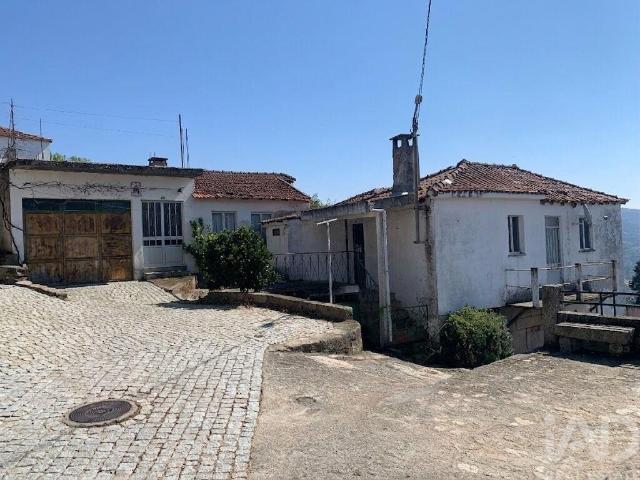 Casa / Villa T4 em São Mamede de Ribatua de 170 m²