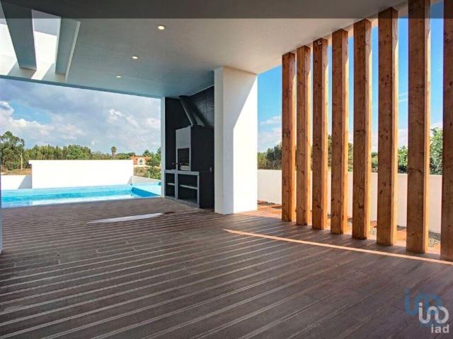 Casa / Villa T4 em Silveira de 242,00 m² 242m² Silveira