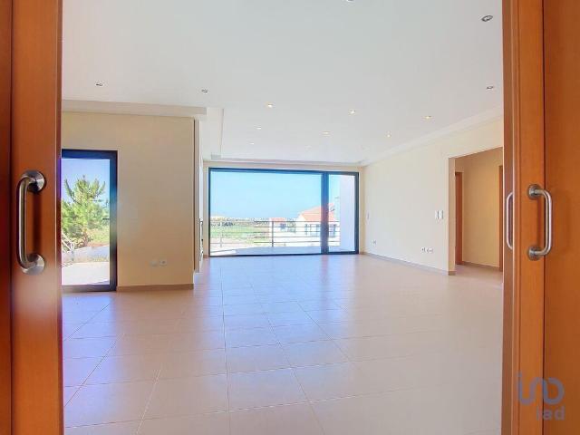 Casa / Villa T4 em Silveira de 255,00 m² 255m² Silveira