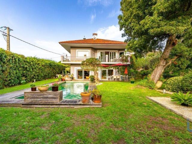 Casa / Villa T4 em Sintra Santa Maria e São Miguel, São Mar. 248m² Sintra São Martinho