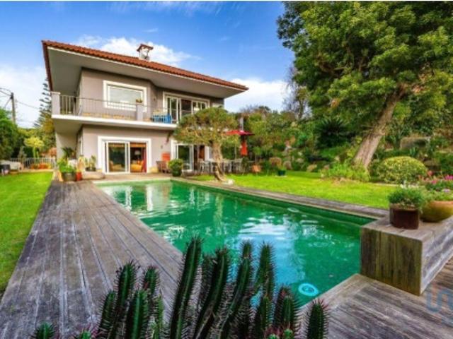 Casa / Villa T4 em Sintra Santa Maria e São Miguel, São Martinho e São Pedro de Penaferrim de 248,00 m²