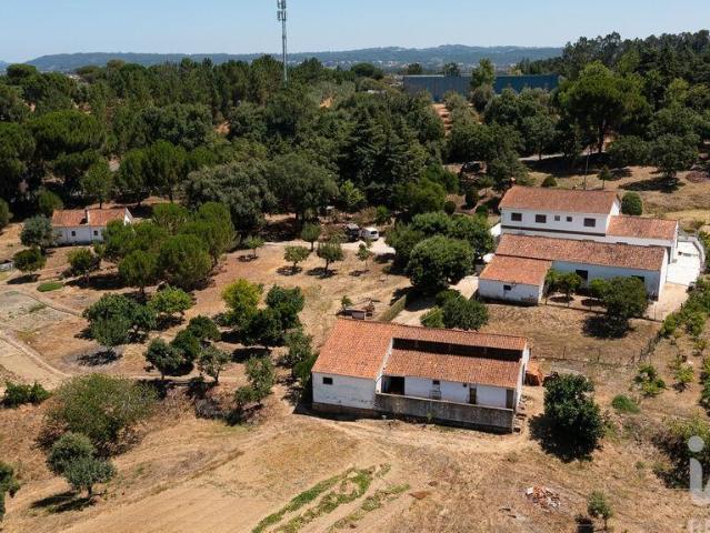 Casa / Villa T4 em Tomar São João Baptista e Santa Maria d. 738m² Valbom bogalhal