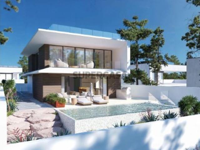 Casa / Villa T5 em Montenegro de 427,00 m²