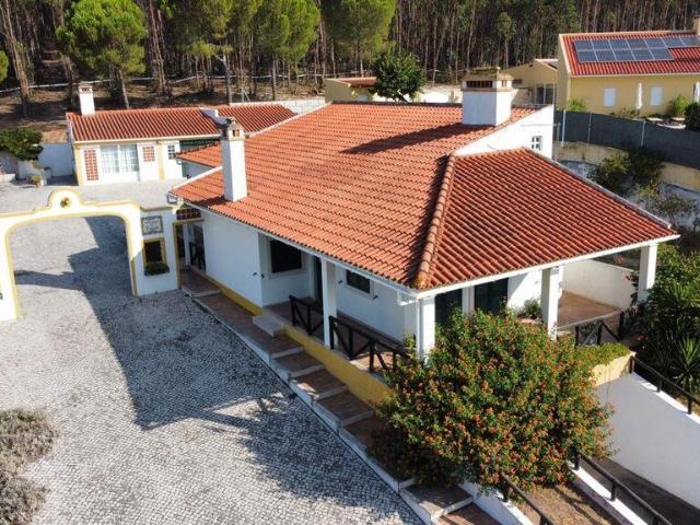 Casa / Villa T5 em Abrã de 154,00 m²