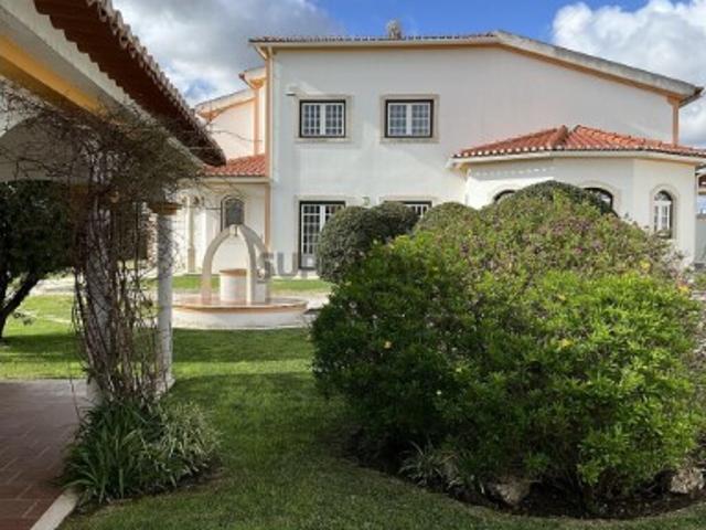 Casa / Villa T5 em Bombarral e Vale Covo de 900,00 m²