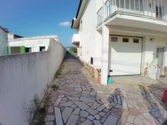 Casa / Villa T6 em Atouguia da Baleia de 230,00 m² 230m² Serra D' El Rei