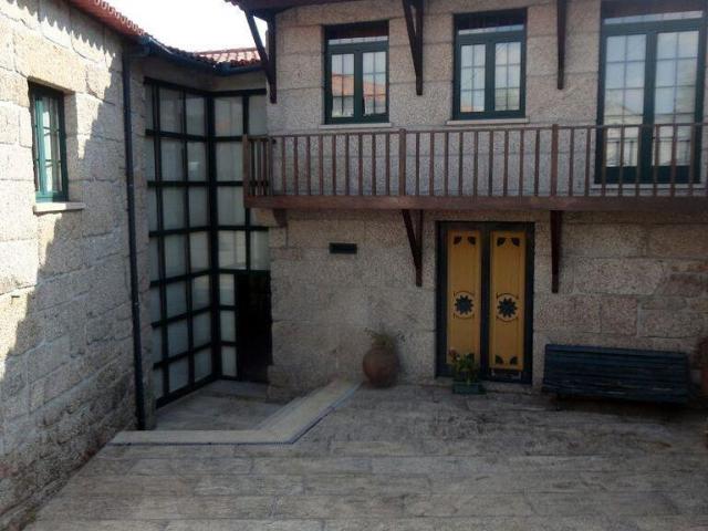 Casa / Villa T6 em Gondar de 400,00 m² 400m² Candemil e Gondar