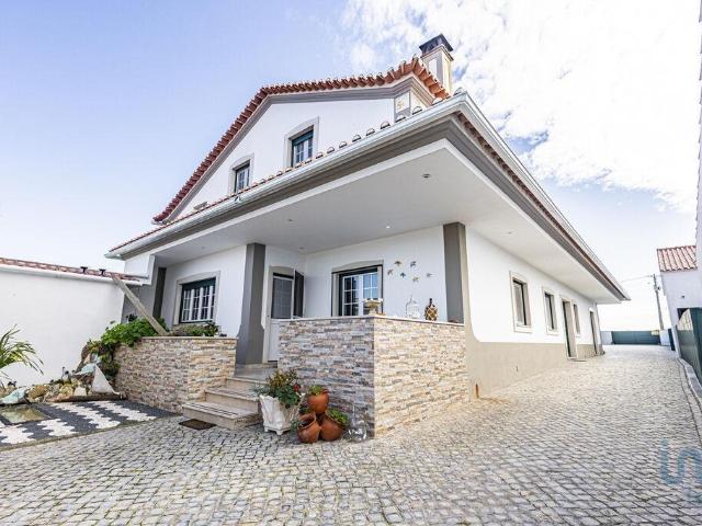 Casa / Villa T6 em Tornada e Salir do Porto de 376,00 m² 376m² Caldas da Rainha Nossa Senhora do Pópulo Coto e São Greg