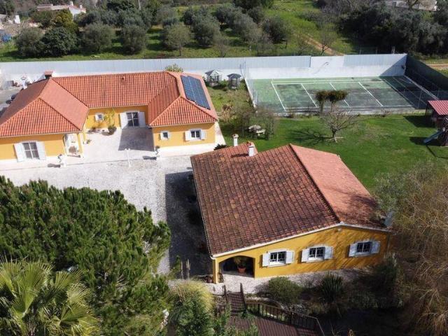Casa / Villa T7 em Almoster de 504,00 m² 504m² Almoster