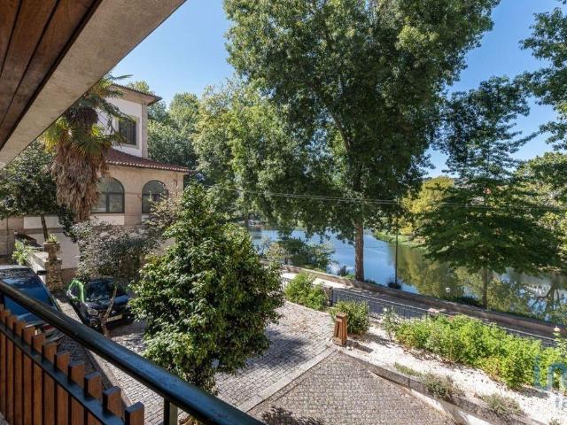 Casa / Villa T10 em Amarante São Gonçalo, Madalena, Cepelo. 590m² Amarante São Gonçalo, de Madalena, de Cepelos e de Gatão