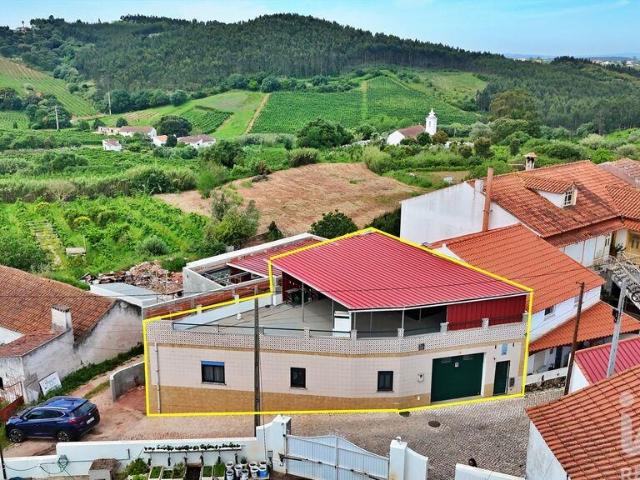 Casa / Villa T1 em Lamas e Cercal de 47 m²