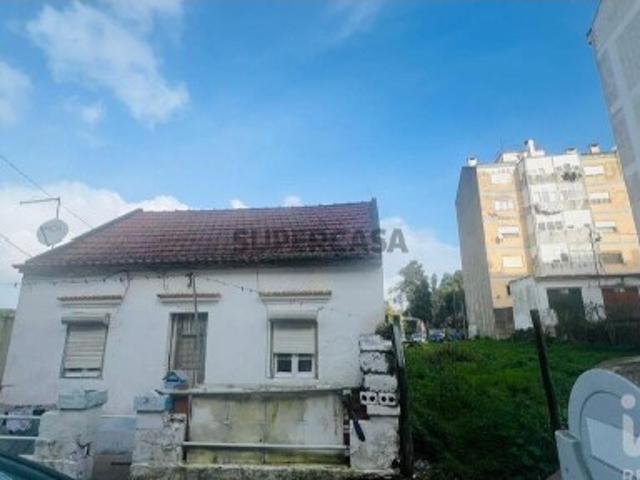 Casa / Villa T1 em Seixal, Arrentela e Aldeia de Paio Pires