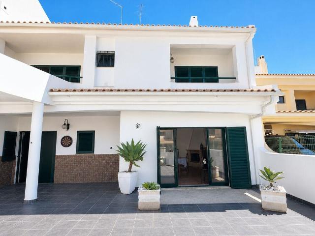 Casa / Villa T2 em Albufeira e Olhos de Água