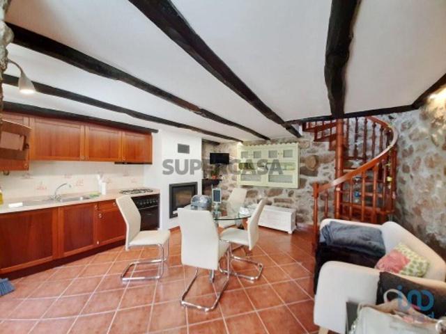 Casa / Villa T2 em Castro Laboreiro e Lamas de Mouro de 64,00 m²