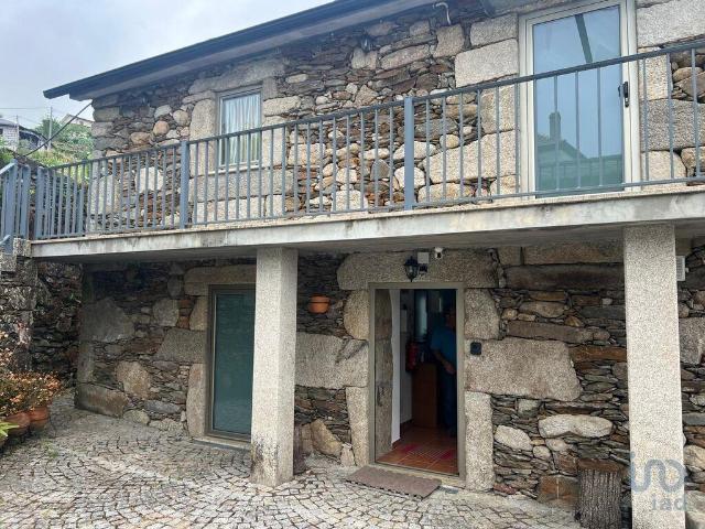 Casa / Villa T2 em Carvalhais e Candal de 134,00 m²