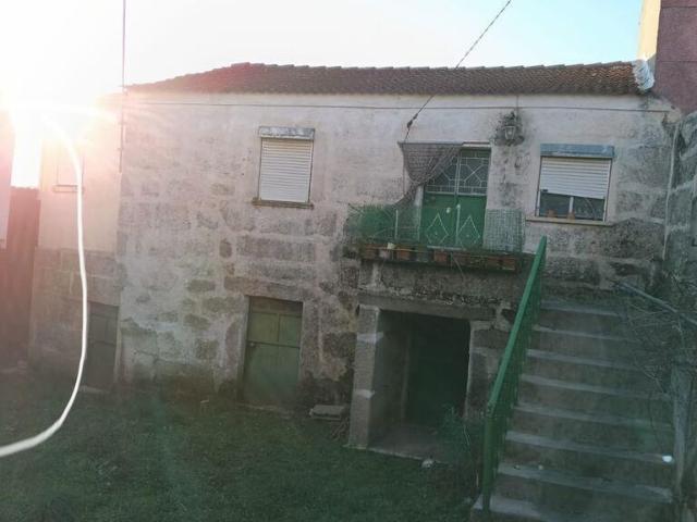 Casa / Villa T2 em Pousade e Albardo de 178,00 m²