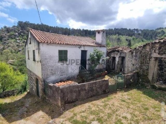 Casa / Villa T2 em Prados