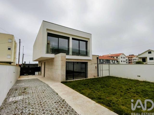 Casa / Villa T2 em Vila Praia de Âncora de 98,00 m²