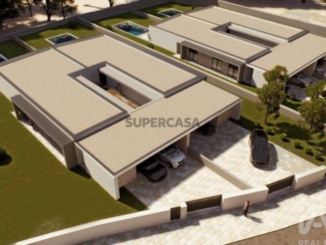 Casa / Villa T3 em Mazarefes E Vila Fria de 223,00 m²