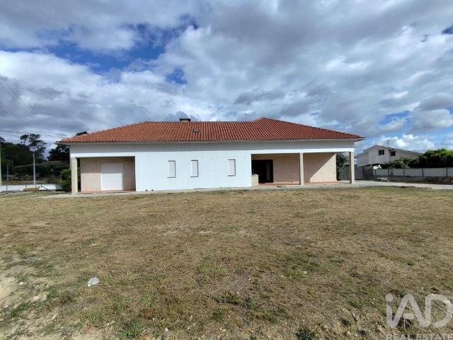 Casa / Villa T3 em Midões de 126 m² 126m² Midões