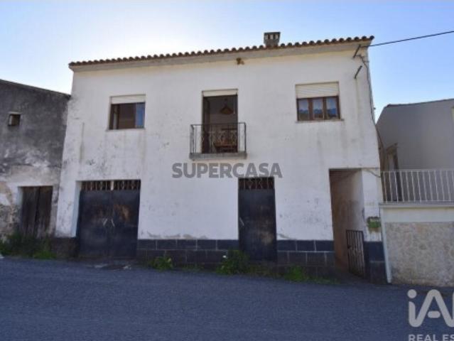 Casa / Villa T3 em Miranda do Corvo de 215 m²